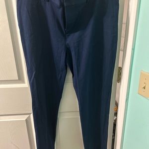 Crown and Ivy never worn Pants